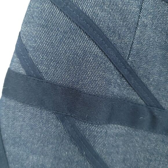 Akris Blue Mini Skirt with Abstract Design - Picture 6 of 10